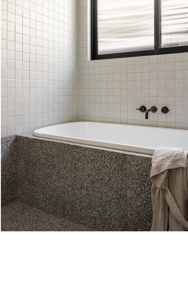 Shadow Bath Mixers