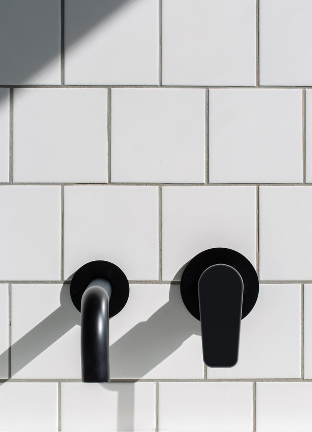 Round Wall Mixer Paddle Handle Trim Kit (In-wall Body Not Included) - Matte Black (SKU: MW03PD-FIN) by Meir