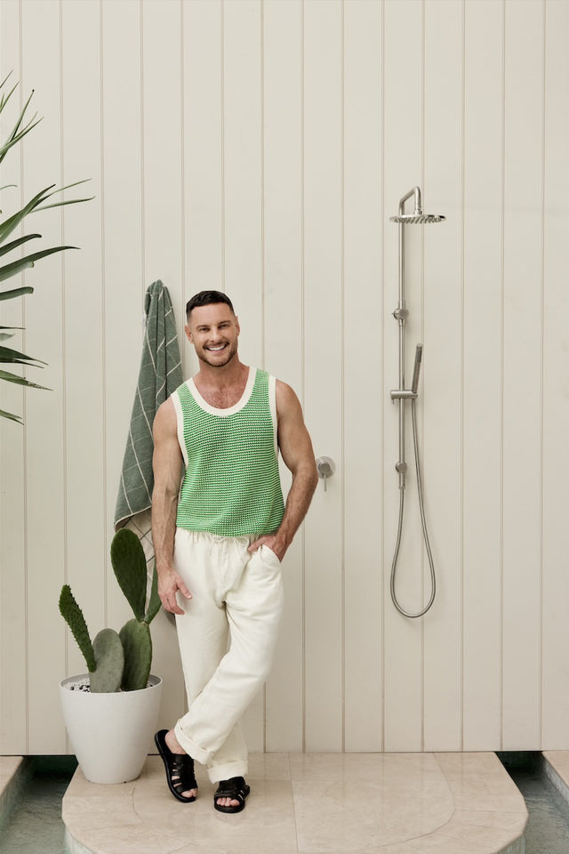 Outdoor Combination Shower Rail - SS316 (SKU: MZ1004N-R-SS316) by Meir