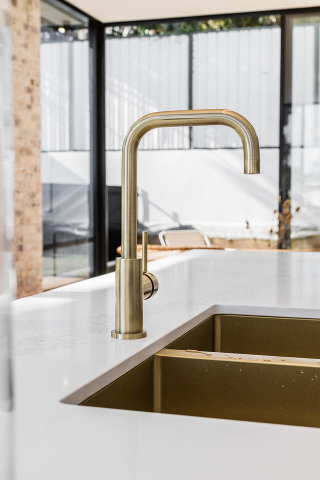 Round Kitchen Mixer Tap - Default Title (SKU: MK02-PVDBB) by Meir