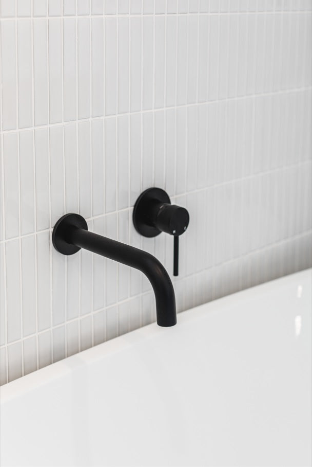 Universal Round Curved Spout - Default Title (SKU: MS05) by Meir
